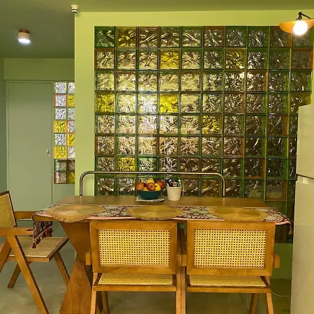 Appartement Loft Design 2 Bedrooms And 2 Private Bathrooms With Ground Floor Living Parijs